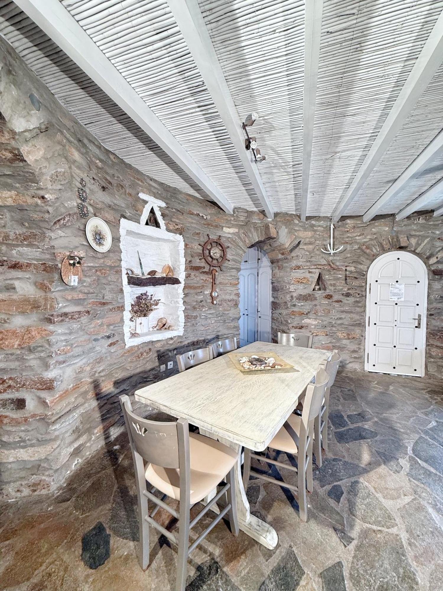 The Stone Windmill Βίλα Κούνδουρος Εξωτερικό φωτογραφία
